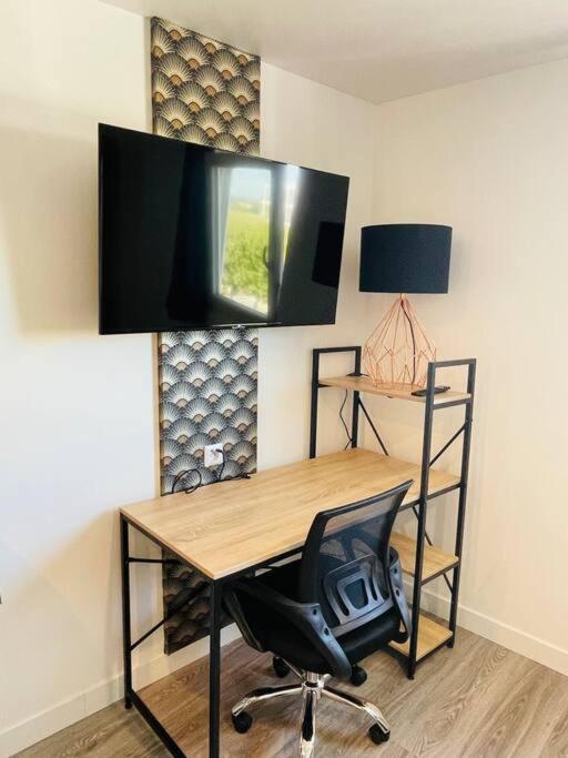 Studio 4 Cosy Et Tout Equipe A La Gare De Lorient Eksteriør billede